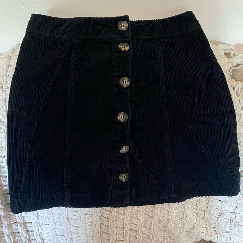 Button up black skirt